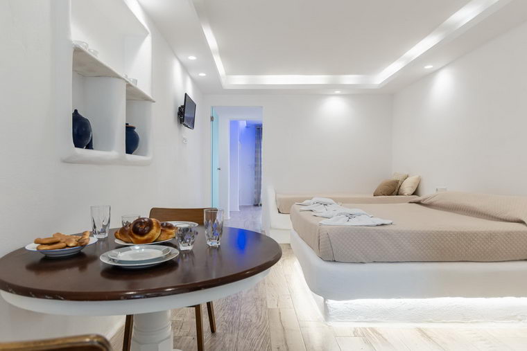 Ground floor apartments for 5 or 6